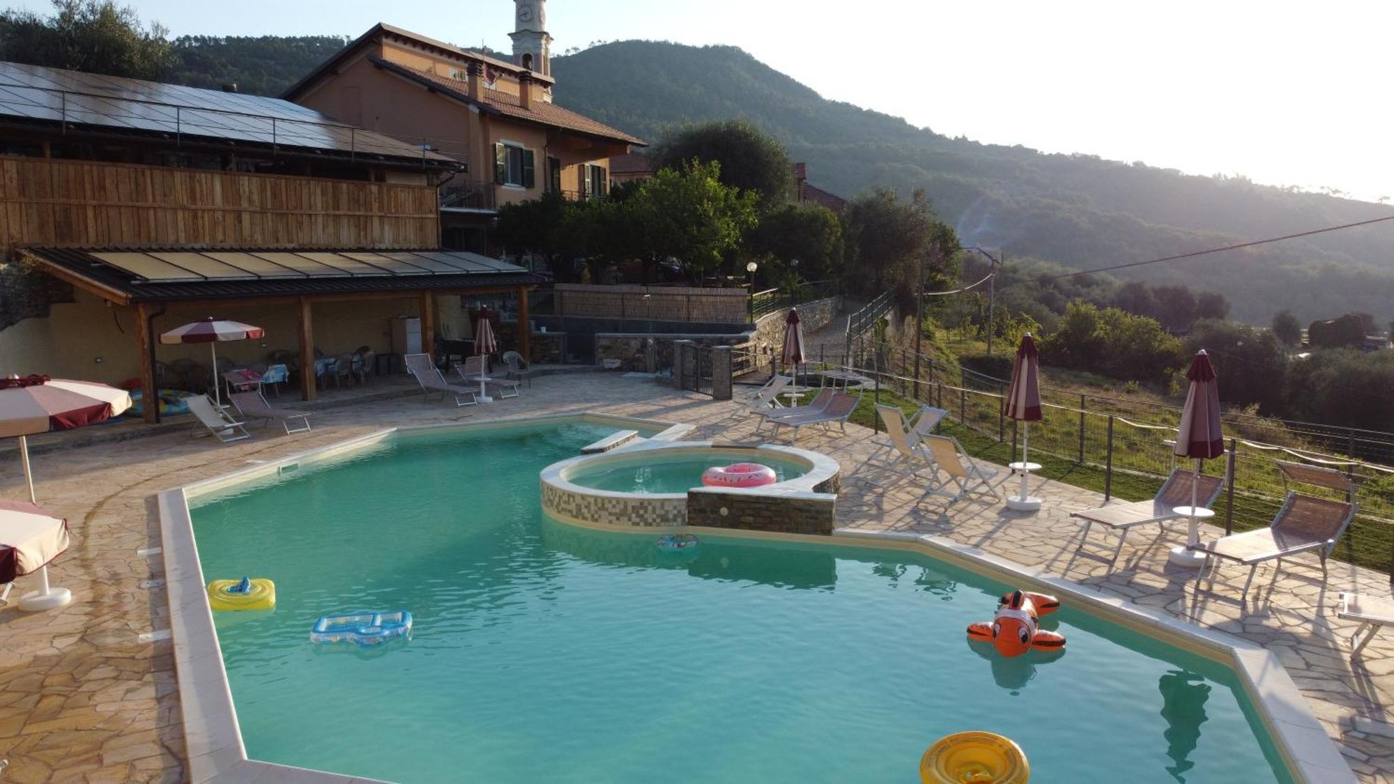 Agriturismo Gli Ulivi Garlenda Buitenkant foto