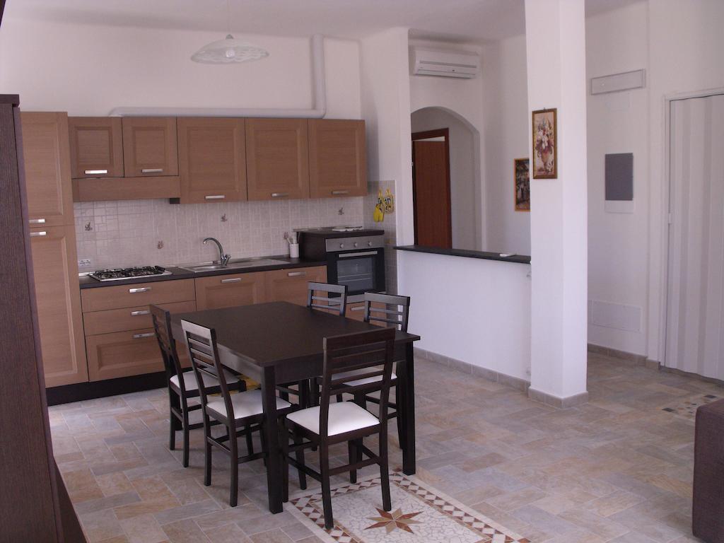 Agriturismo Gli Ulivi Garlenda Kamer foto